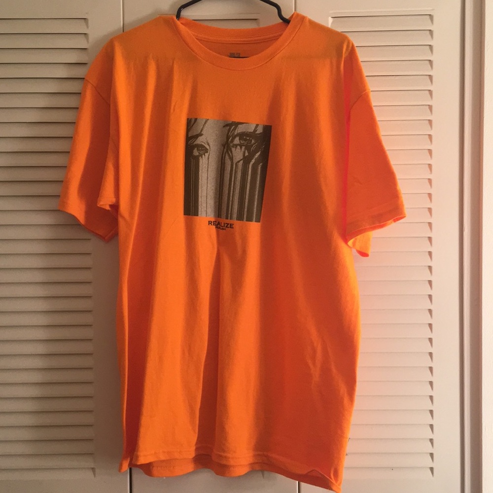 Urban Outfitters x Publish realize tee